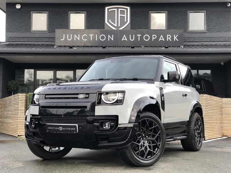 Used Land Rover Defender 90 2023 for sale - 77379212: Photo 2