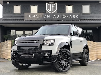 Used Land Rover Defender 90 2023 for sale - 77379212: Photo