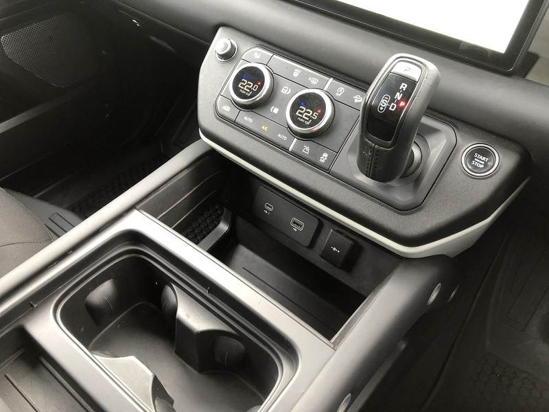 Used Land Rover Defender 90 2023 for sale - 77379212: Photo 37