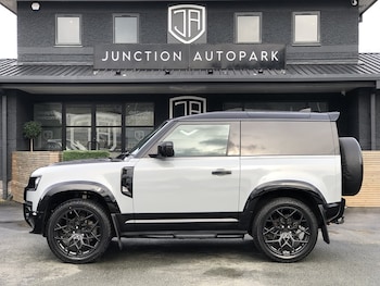 Used Land Rover Defender 90 2023 for sale - 77379212: Photo