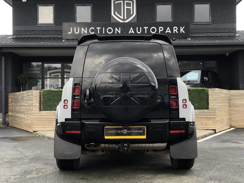 Used Land Rover Defender 90 2023 for sale - 77379212: Photo 7