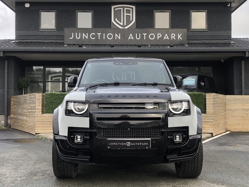 Used Land Rover Defender 90 2023 for sale - 77379212: Photo 9