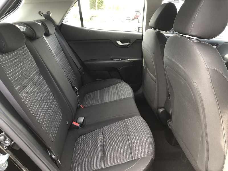 Used Kia Stonic 2019 for sale - 77370204: Photo 18