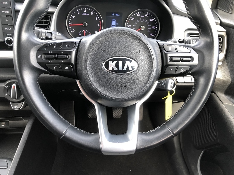 Used Kia Stonic 2019 for sale - 77370204: Photo 31