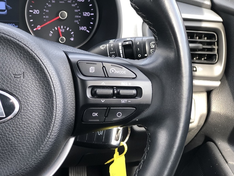 Used Kia Stonic 2019 for sale - 77370204: Photo 32