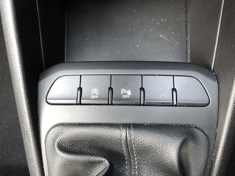 Used Kia Stonic 2019 for sale - 77370204: Photo 43