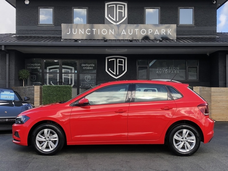 Used Volkswagen Polo 2018 for sale - 77365323: Photo 4