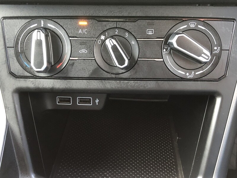 Used Volkswagen Polo 2018 for sale - 77365323: Photo 45