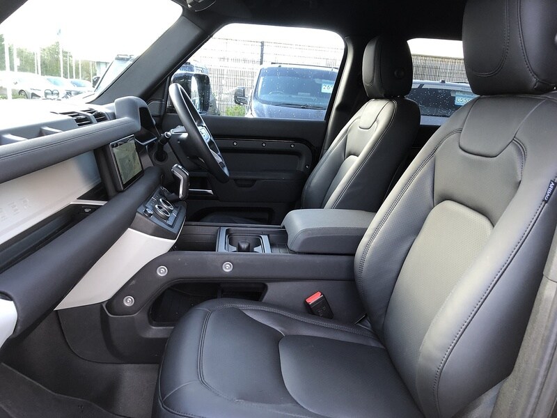 Used Land Rover Defender 2022 for sale - 77365262: Photo 27