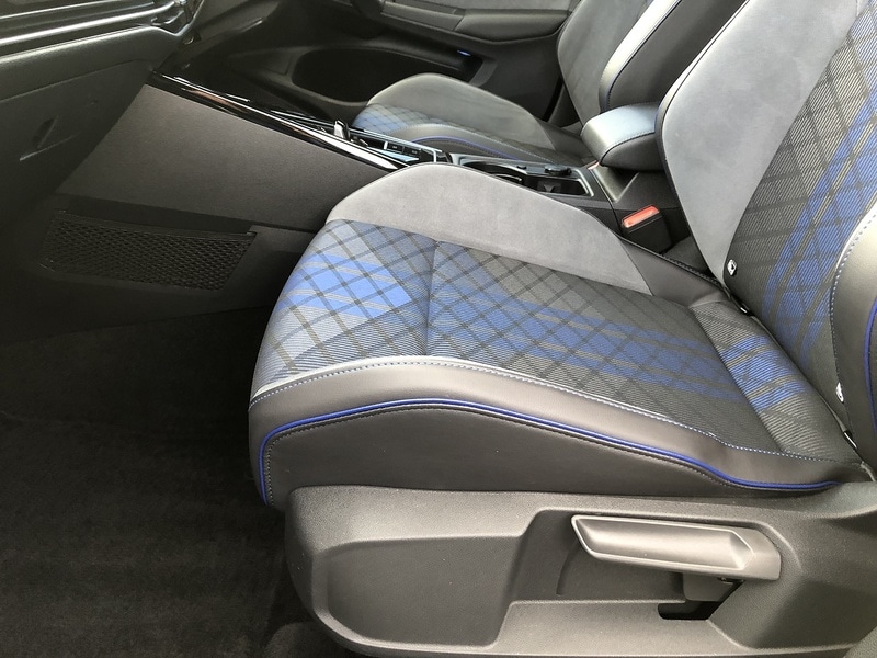 Used Volkswagen Golf 2022 for sale - 77365217: Photo 26