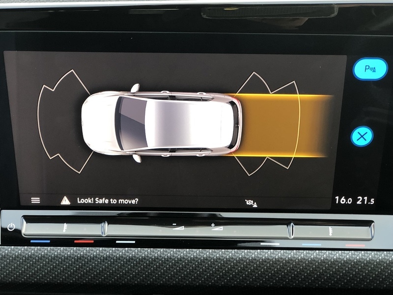 Used Volkswagen Golf 2022 for sale - 77365217: Photo 41