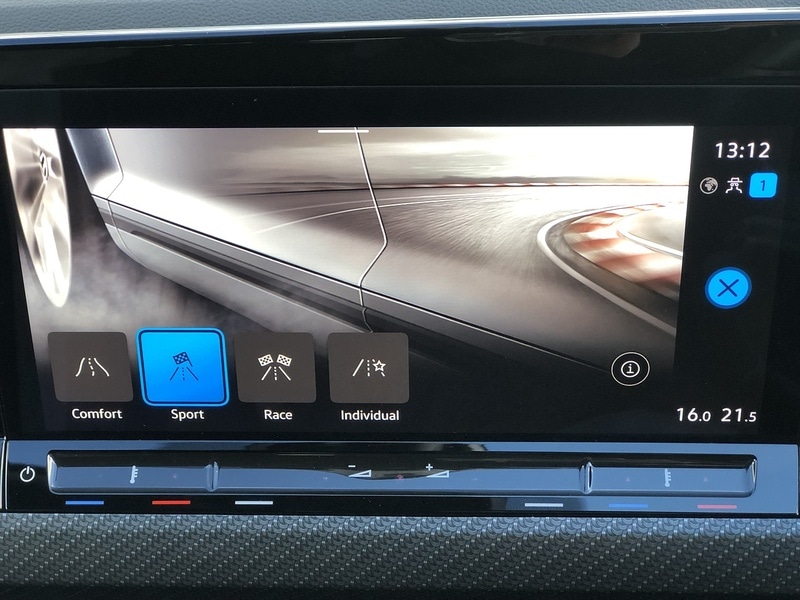 Used Volkswagen Golf 2022 for sale - 77365217: Photo 53