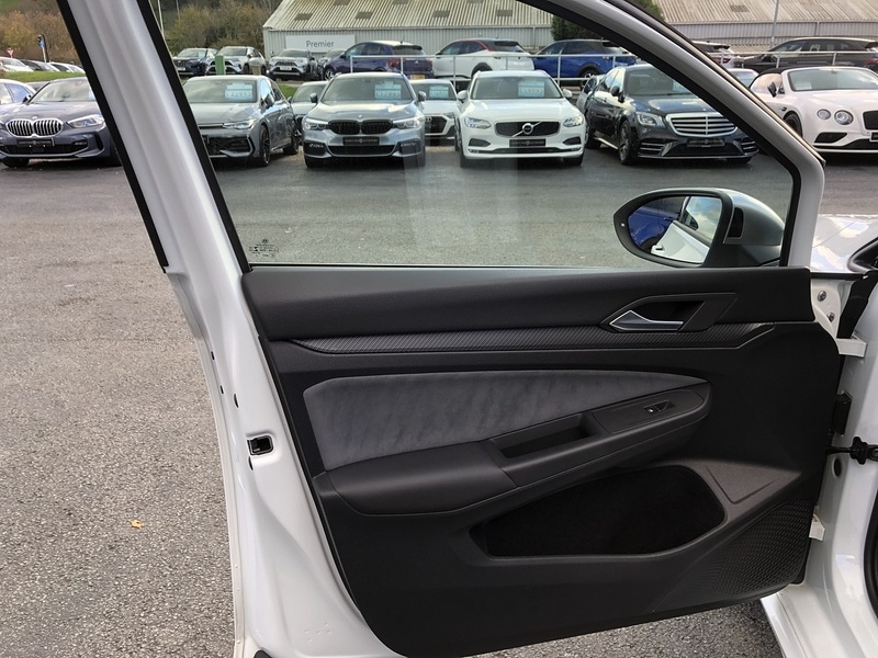 Used Volkswagen Golf 2022 for sale - 77365217: Photo 65