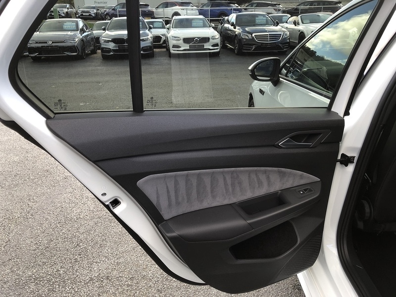 Used Volkswagen Golf 2022 for sale - 77365217: Photo 66