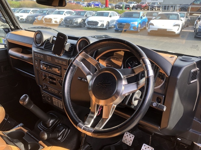 Used Land Rover Defender 2016 for sale - 77953468: Photo 25