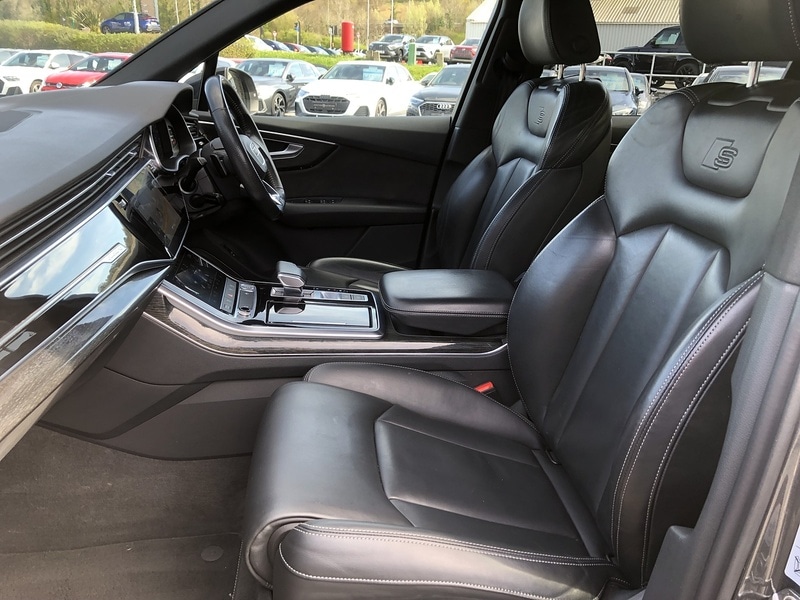 Used Audi Q7 2020 for sale - 78154556: Photo 25