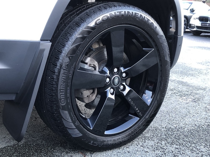 Used Land Rover Defender 2024 for sale - 77365250: Photo 12