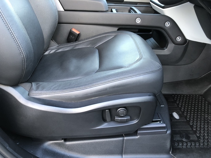 Used Land Rover Defender 2024 for sale - 77365250: Photo 21