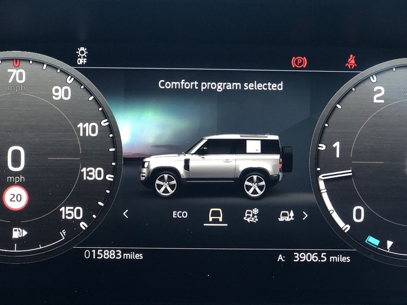 Used Land Rover Defender 2024 for sale - 77365250: Photo 33