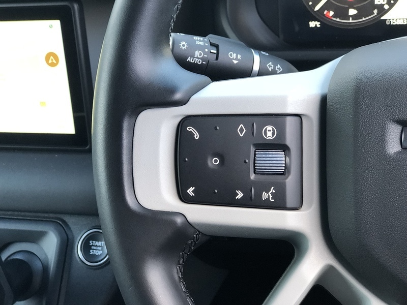 Used Land Rover Defender 2024 for sale - 77365250: Photo 34