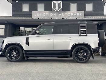 Used Land Rover Defender 2021 for sale - 78955907: Photo