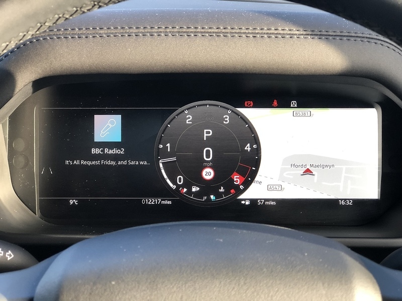 Used Land Rover Defender 90 2025 for sale - 77781074: Photo 32