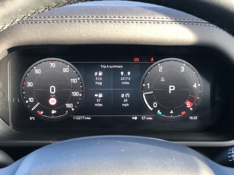 Used Land Rover Defender 90 2025 for sale - 77781074: Photo 35