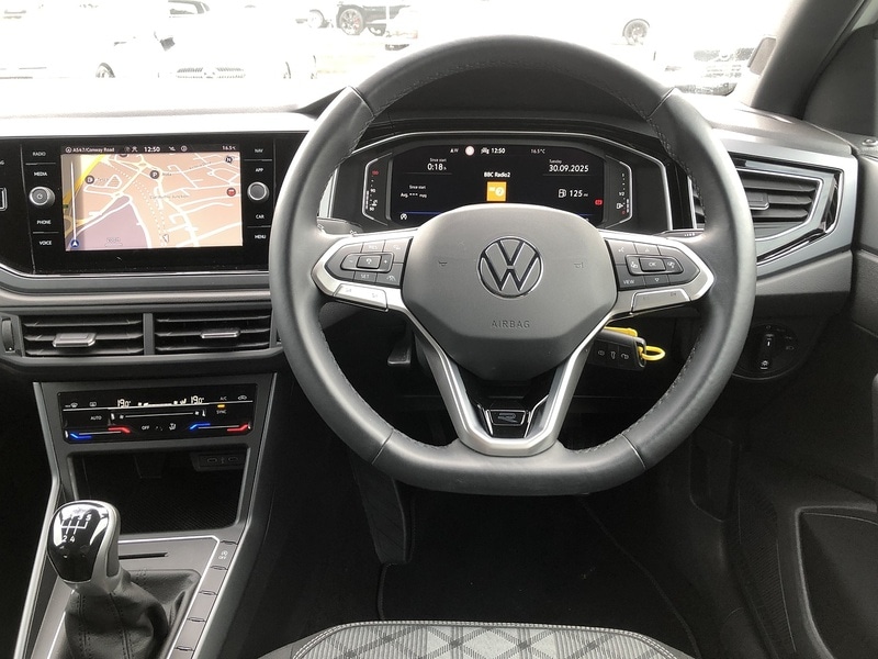 Used Volkswagen Polo 2023 for sale - 77365275: Photo 23