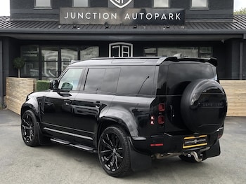 Used Land Rover Defender 2023 for sale - 79445833: Photo