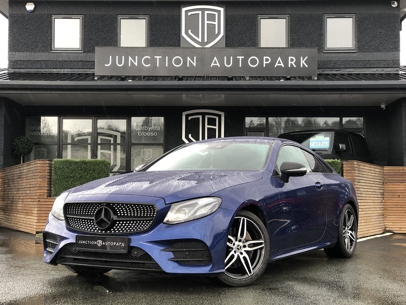 Used Mercedes-Benz E Class 2020 for sale - 77681371: Photo 2