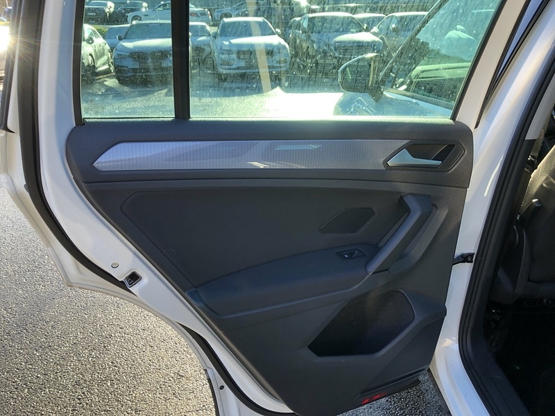 Used Volkswagen Tiguan 2023 for sale - 77365236: Photo 61