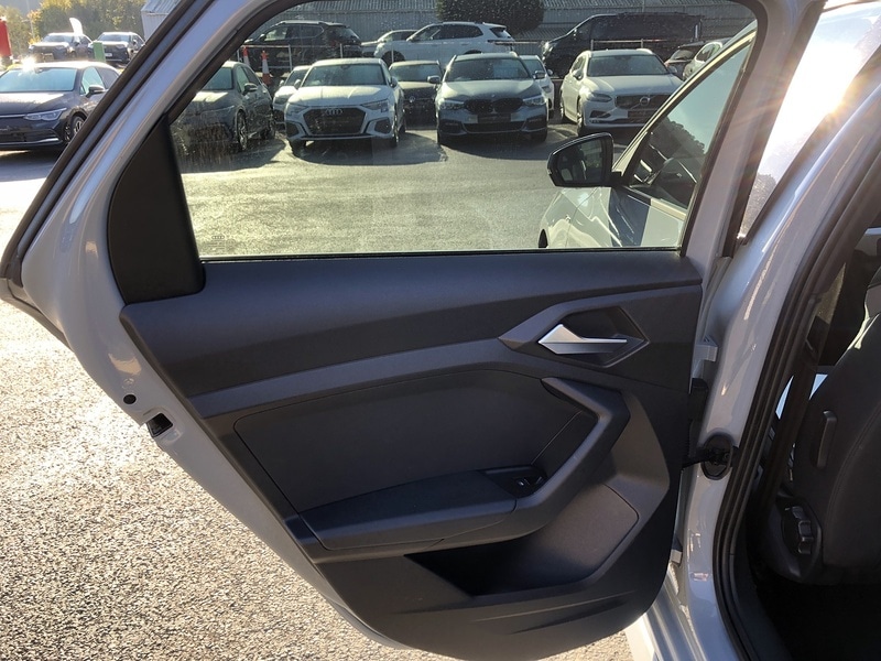 Used Audi A1 for sale - 77365326: Photo 57