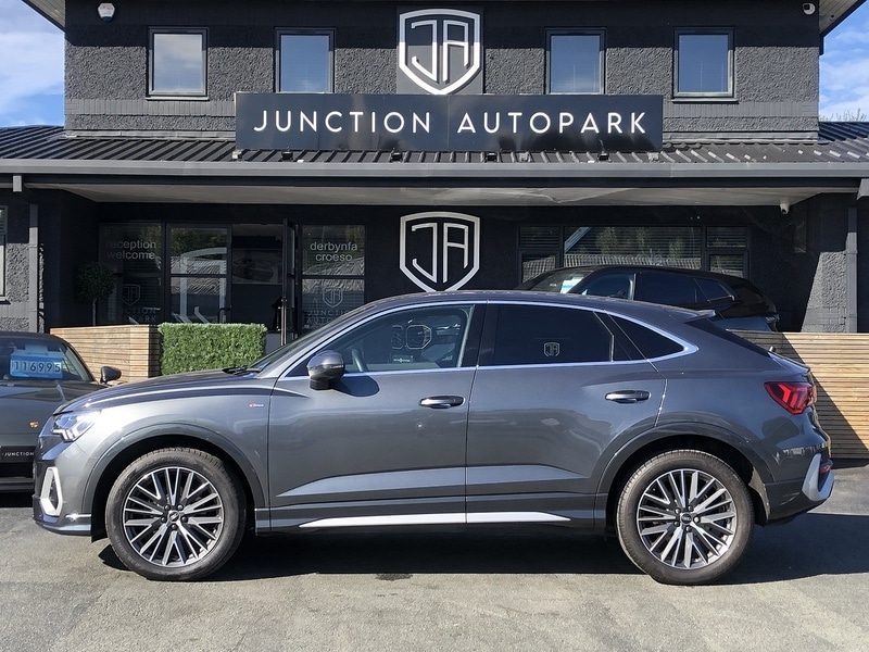 Used Audi Q3 2023 for sale - 77365327: Photo 4