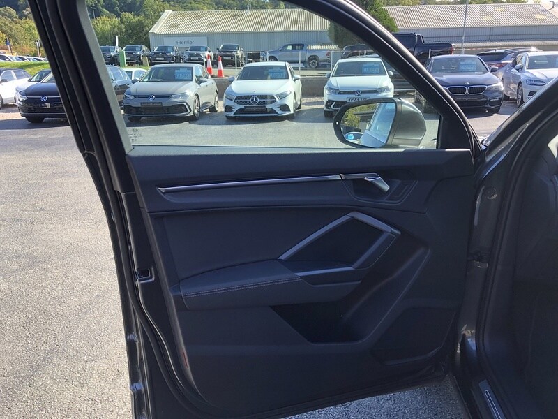 Used Audi Q3 2023 for sale - 77365327: Photo 62