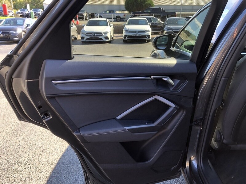 Used Audi Q3 2023 for sale - 77365327: Photo 63