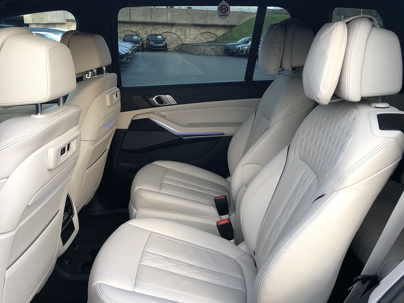 Used BMW X7 2020 for sale - 77365230: Photo 32