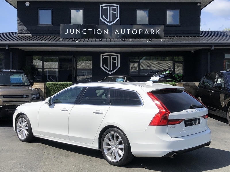 Used Volvo V90 2020 for sale - 77365283: Photo 3