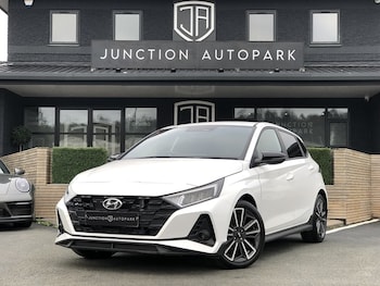 Used Hyundai i20 2024 for sale - 77365207: Photo