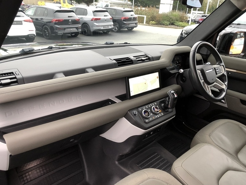 Used Land Rover Defender 90 2021 for sale - 77517505: Photo 26