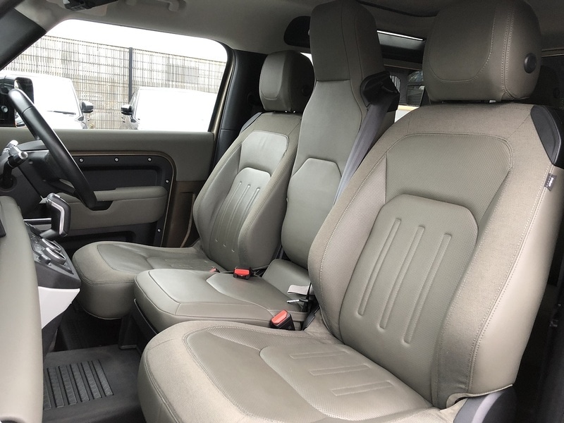 Used Land Rover Defender 90 2021 for sale - 77517505: Photo 29