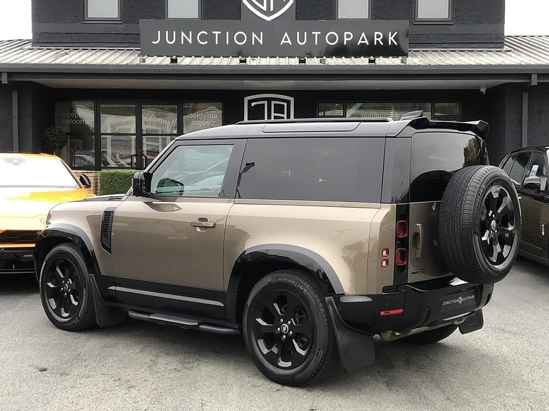 Used Land Rover Defender 90 2021 for sale - 77517505: Photo 3