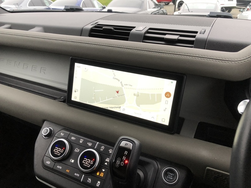 Used Land Rover Defender 90 2021 for sale - 77517505: Photo 35