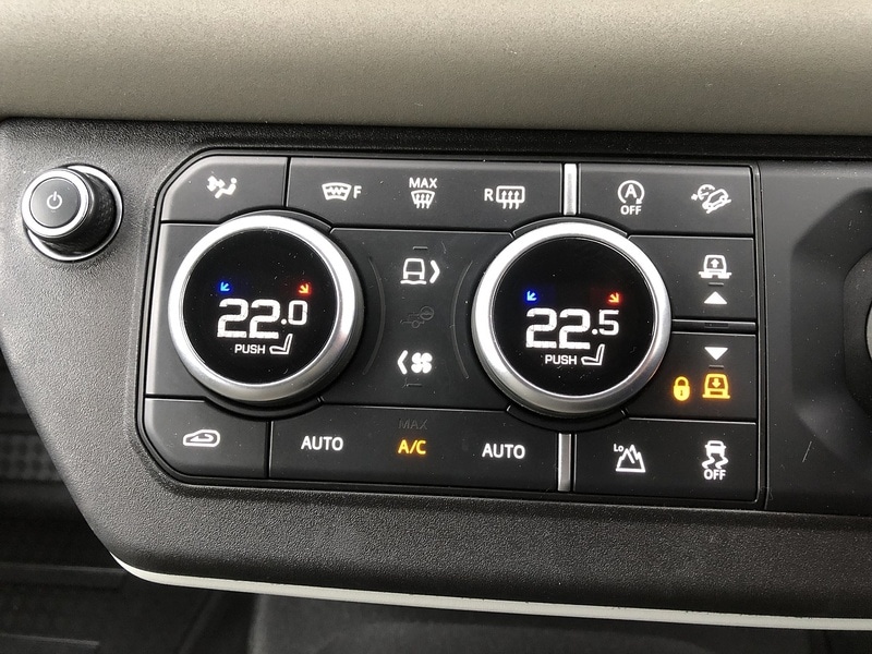 Used Land Rover Defender 90 2021 for sale - 77517505: Photo 37