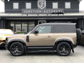 Used Land Rover Defender 90 2021 for sale - 77517505: Photo