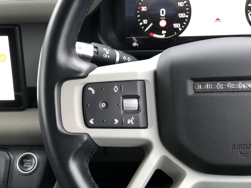 Used Land Rover Defender 90 2021 for sale - 77517505: Photo 57