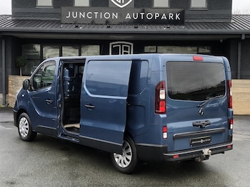 Used Renault Trafic 2020 for sale - 77689244: Photo