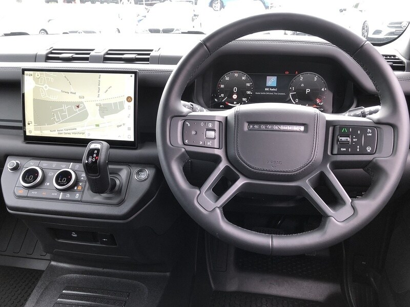 Used Land Rover Defender 2025 for sale - 77365289: Photo 25