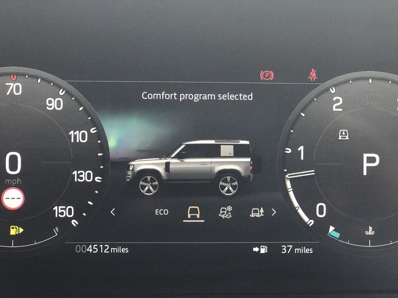 Used Land Rover Defender 2025 for sale - 77365289: Photo 33