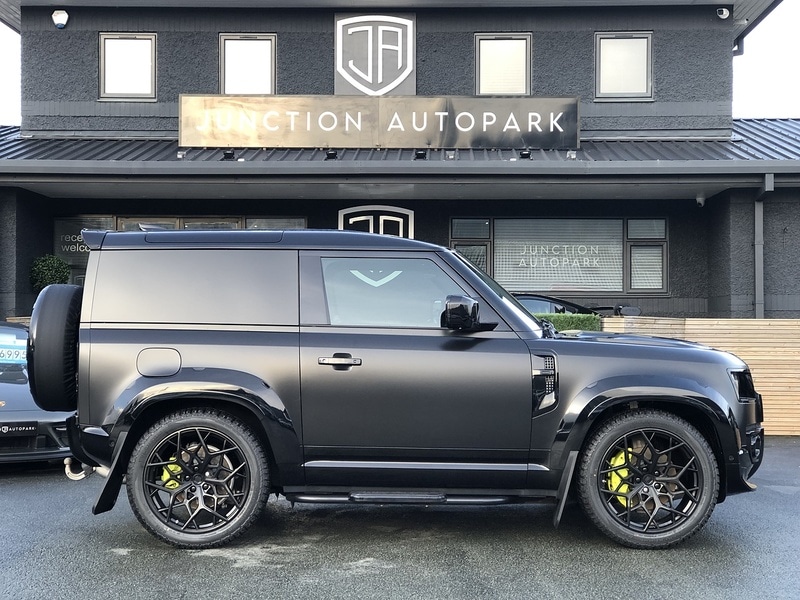 Used Land Rover Defender 2025 for sale - 77365289: Photo 5