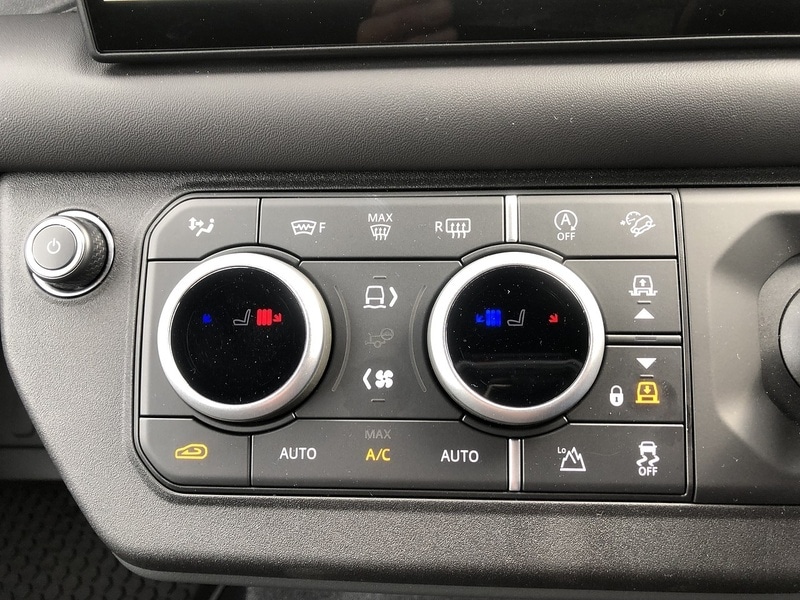 Used Land Rover Defender 2025 for sale - 77365289: Photo 58